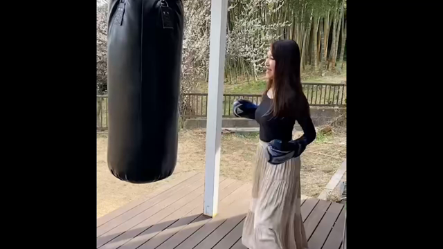 ひな祭りの乙女会♡女性性と季節のおもてなしの記事動画