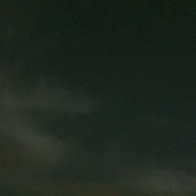 今日は満月、見れるといいなあの画像
