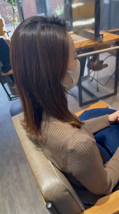 ヘアスタイルで「フェミニン」→「クール」に変身！の記事動画
