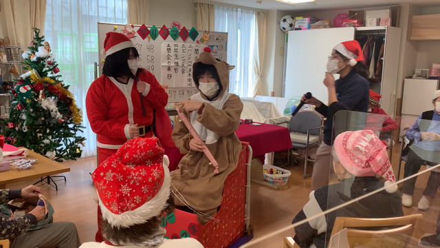 クリスマス会の記事動画
