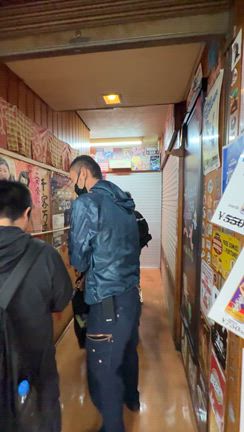新橋の名店“新橋ニューともちん”の記事動画