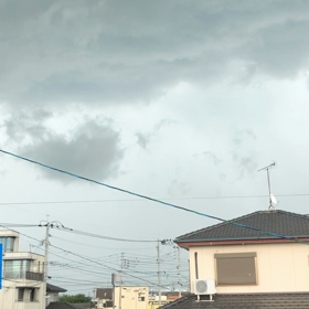 近づく雷鳴の画像