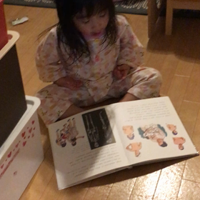 むずかしそうな絵本の画像