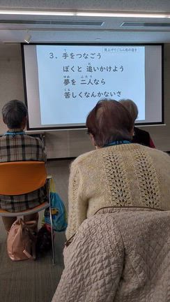 ３本足の猫ポッキー　　みんなで歌いましょう♪の記事動画