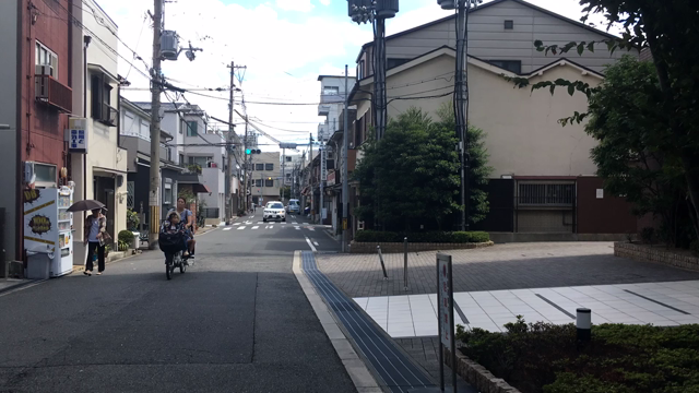 HAKA BARへの行き方♪の記事動画