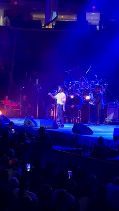 ＜コンサート＞ Anthony Hamilton &amp; Fantasia（1/2)の記事動画
