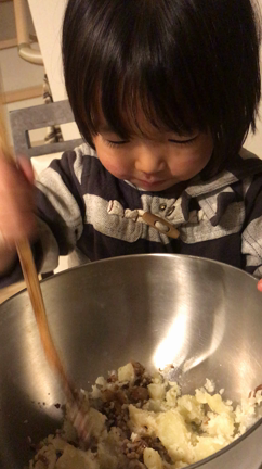 コロッケ作りの記事動画