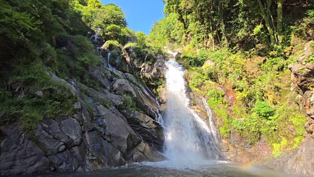 見帰りの滝⑰の記事動画