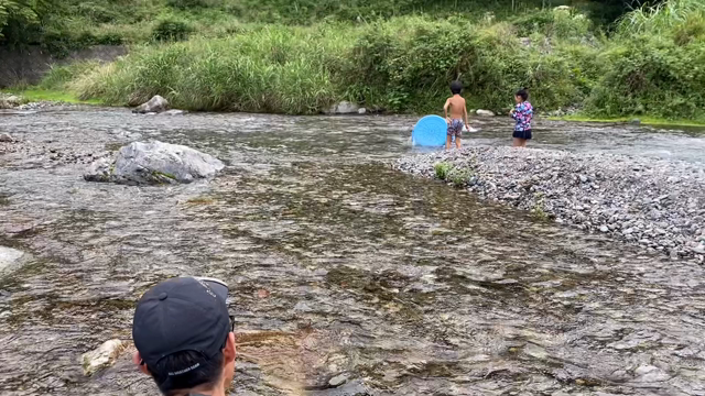 フィーカ名物「たらい下り」の記事動画
