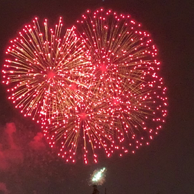 ☆南風続きで久々にみれたパークでの花火☆の画像