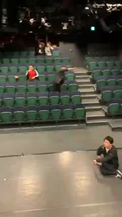 舞台の合間の戯れ～其の弐～の記事動画