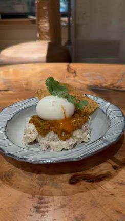 ヘム鉄と、とろとろたまご@代官山『ヘブンリー』の記事動画