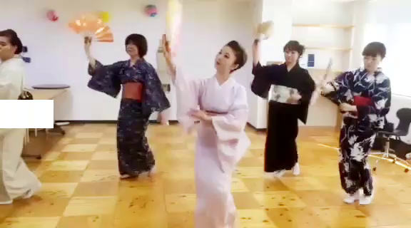 この秋輝く着物美人☆の記事動画