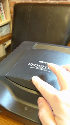 【懐かし】ネオジオCD本体を発掘したので置いてみた件。の記事動画