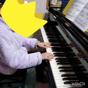 Aちゃん、バイエル58番を色んな調で、弾いてみましたの画像