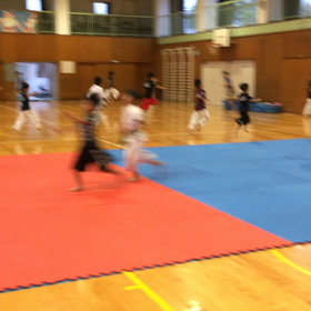 スキップの画像