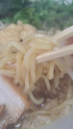 らぁ麺 縁 @ 久地の記事動画