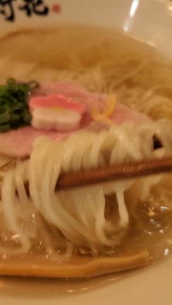 鯛塩そば 灯花 そごう横浜店 @ 横浜の記事動画