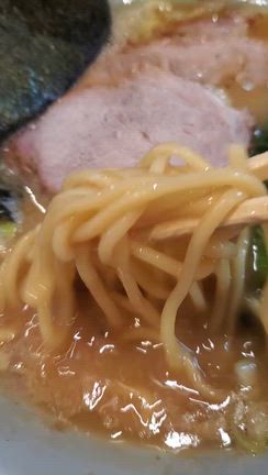 横浜家系ラーメン 黄金家 鴨居店 @ 鴨居の記事動画