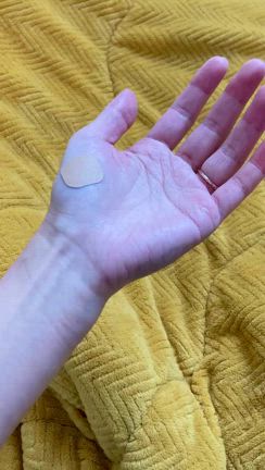 頑張り屋さんにおすすめの、腕、肩が楽になるケアの記事動画