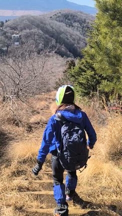 【富士山だらけ】石割山、登ってきたってよ〜(´3｀*)の記事動画