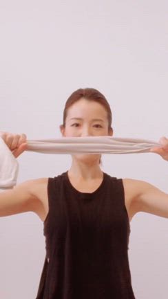 胸が大きいグラマーバストの方にもやって欲しい！グラマーバストのためのバストマッサージの記事動画