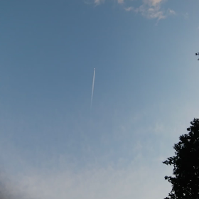 飛行機雲⭐の画像
