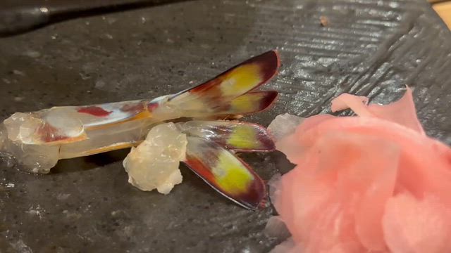 お会計前にびっくり！の記事動画