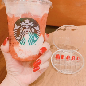 ゴロッとイチゴフラペチーノの画像