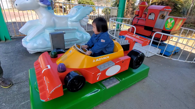 きなりん３歳～ダグリ岬遊園地～。の記事動画