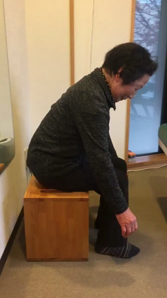 身体の働きを活かすと、立ち上がりが楽！の記事動画