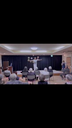 広島県“制覇”！「秀東館 若竹」で心あたたまる慰問訪問の記事動画