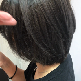 簡単に、ヘアスタイルで秋を表現するには、、、の画像