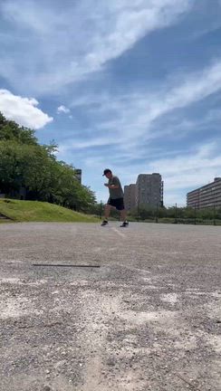 トレーニングしていたらの記事動画