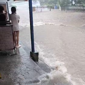 3日間ずっと雨ですっての画像