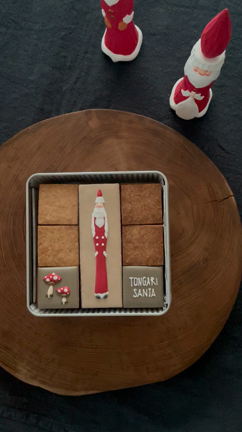 明日12月1日、クリスマスクッキー缶を販売いたします！の記事動画