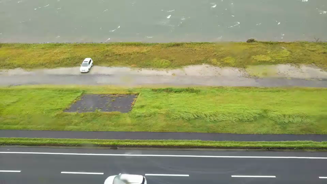 台風17号の記事動画