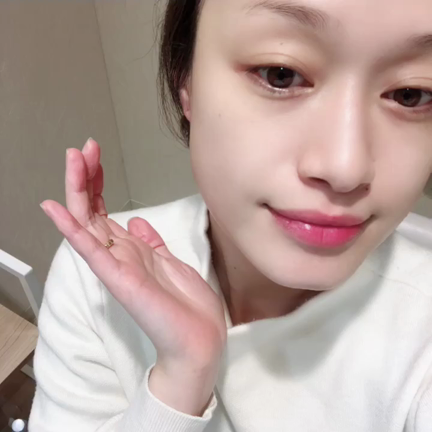シェービングサロンで、素肌透明感アップ！の記事動画