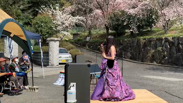 桜も笑顔も満開　さくらの苑　お花見会の記事動画