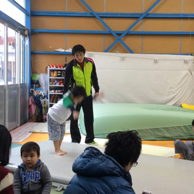 息子の体操の画像