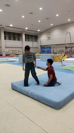 アクロバットレッスンの記事動画