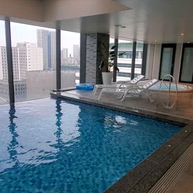 ホテルプール【Hotel Swimming Pool】の画像
