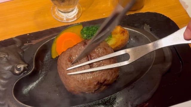 日本一?!さわやかのハンバーグ！の記事動画