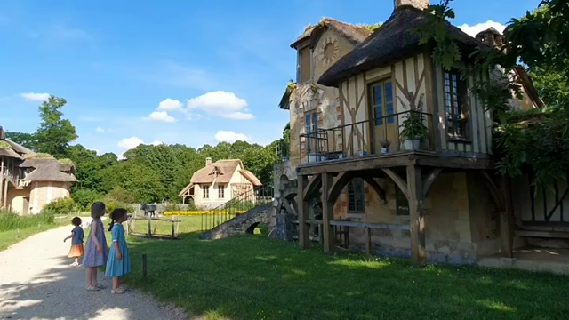 フランス 遂にマスクを外す時がきた！の記事動画