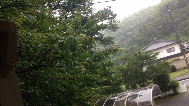 台風接近！イッテQはー？？の記事動画