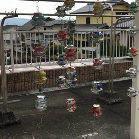 缶のかざぐるまの画像