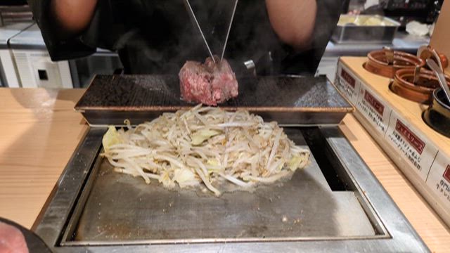 淡路島へ行きました!!(昼と夜に食べた物)の記事動画