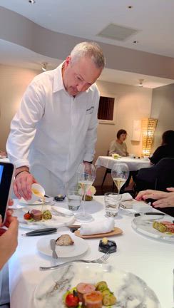 【着物で起業】目標達成お祝いランチ会にご招待いただき逆サプライズプレゼント！の記事動画