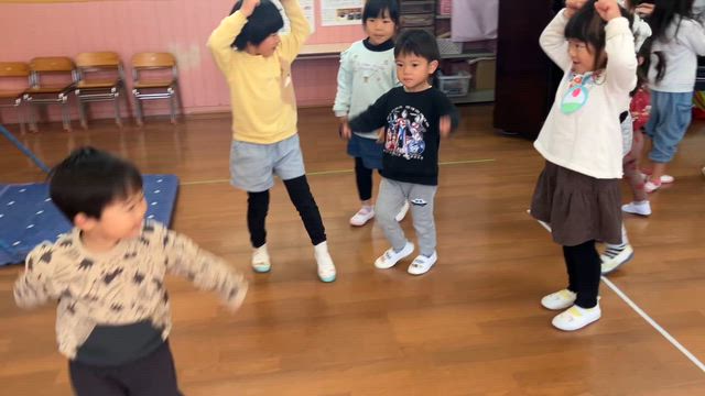 12月生まれのお友達〜♡の記事動画
