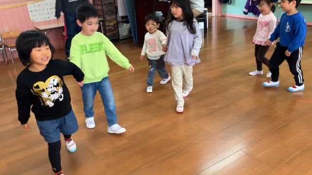 ⭐︎リトミック&バイキング給食⭐︎の記事動画